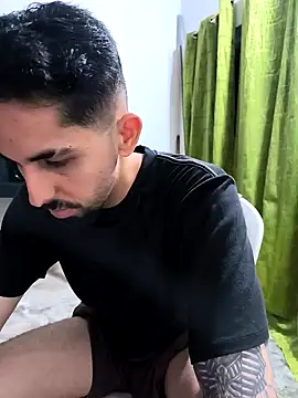 giannis090 online show from September 30, 4:18 am