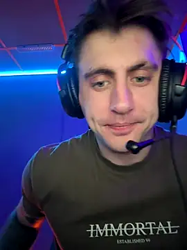 Snapshot of Oscar_Miller_ chatting on October 16, 9:45 pm Oscar Miller  online show from October 16, 9:45 pm