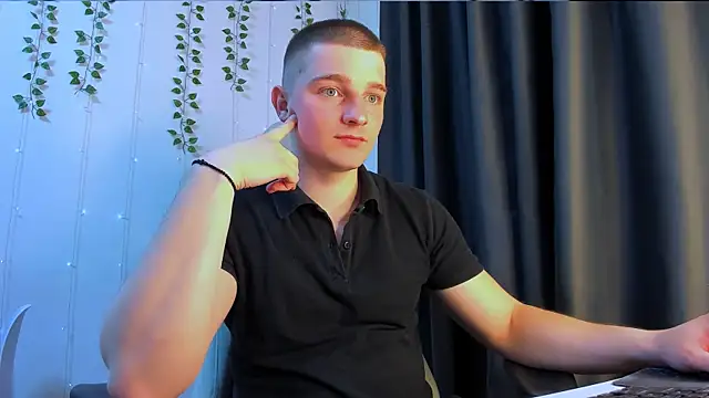 Your Claddagh online show from April 2, 7:00 pm