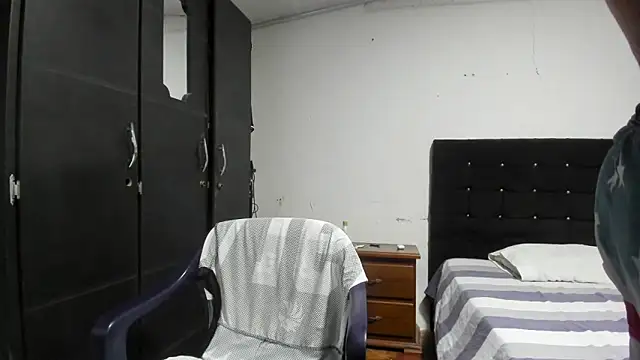 Ryan xc1 online show from March 12, 3:36 am