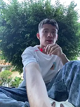 elfernh online show from October 7, 10:47 pm