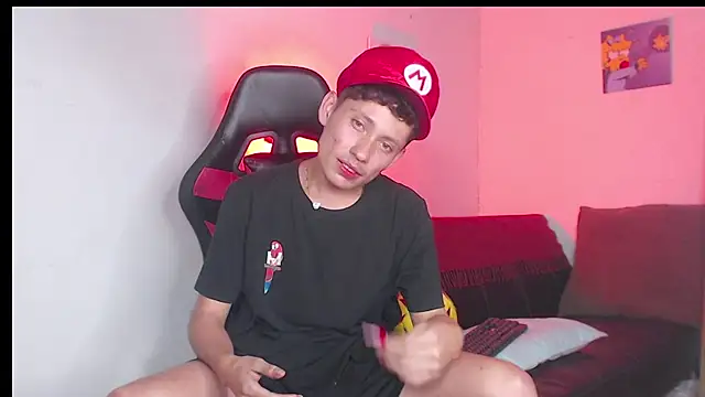 elfernh online show from September 23, 10:53 pm