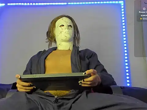 Snapshot of Alexxx_savage chatting on October 14, 3:46 am Alexxx savage online show from October 14, 3:46 am