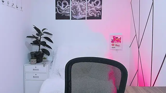 Room 69x online show from November 18, 3:10 am