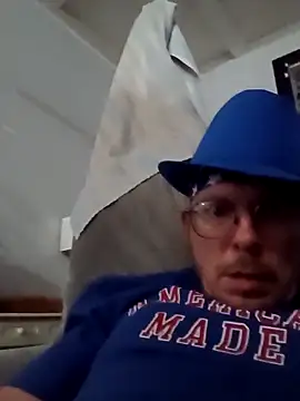 Snapshot of Pussyismyfavoritetaste chatting on October 30, 10:27 am Pussyismyfavoritetaste online show from October 30, 10:27 am