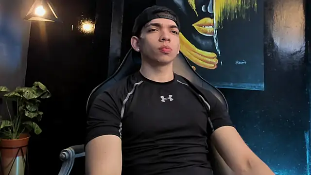 Eryonbradley online show from November 18, 11:36 am