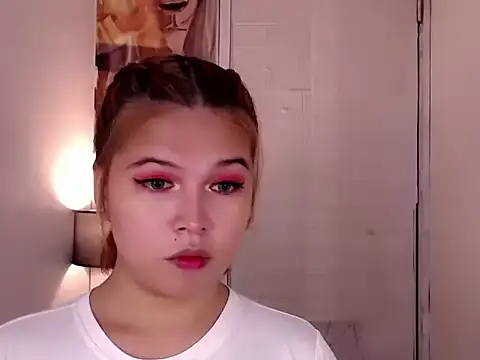 adorabletsforyouxx online show from September 9, 5:01 pm