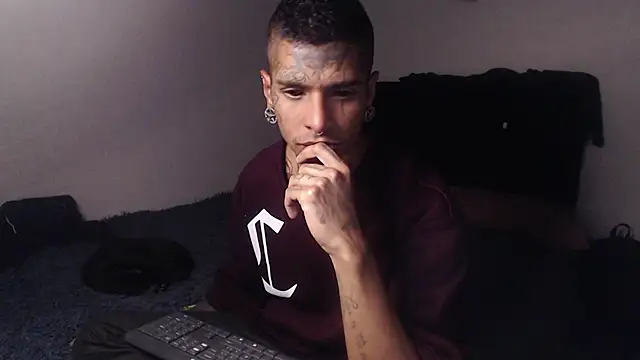 black firex online show from October 3, 9:42 pm