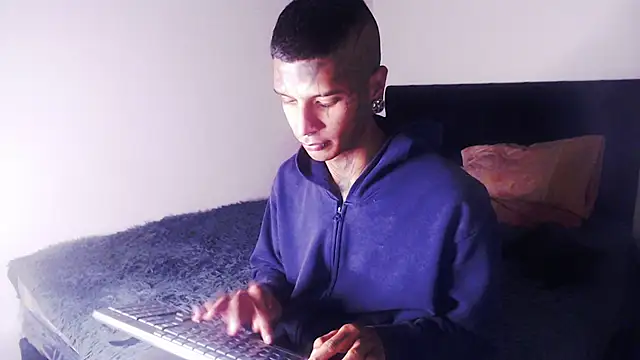 black firex online show from September 13, 12:55 am