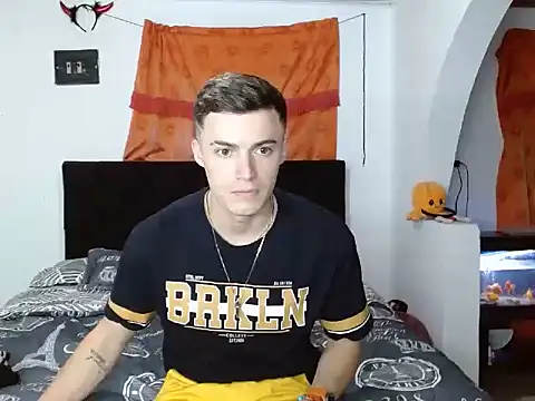 Ken bigcock77 online show from October 1, 1:09 am