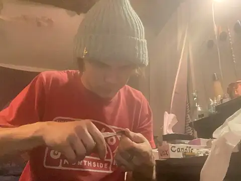 XanderOzzz online show from September 20, 10:15 am