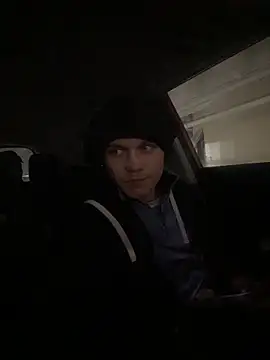 XanderOzzz online show from December 4, 1:34 am