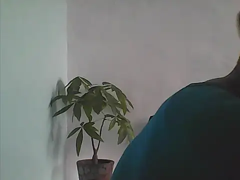 Snapshot of XaviGomez-87 chatting on September 8, 7:02 pm XaviGomez-87 online show from September 8, 7:02 pm