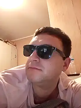 Ivandovxxxl 1010 online show from October 11, 1:48 pm