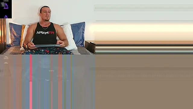 Ryam Coast online show from February 12, 1:44 am