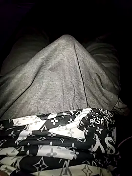 RaoufDz17cm online show from September 23, 5:01 pm