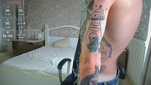 JonahShaw online show from July 4, 4:37 am
