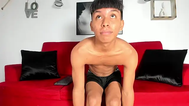 tyler twink boy online show from April 15, 2:06 pm