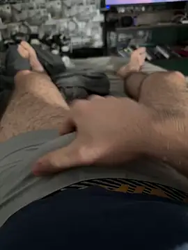 Ggowlad01 online show from December 18, 2:35 pm