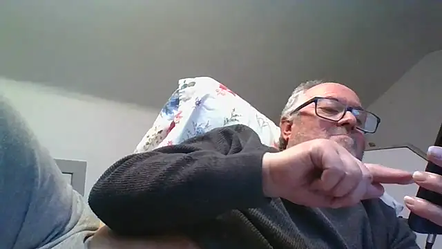 naughtygrandad1 online show from March 1, 4:50 pm