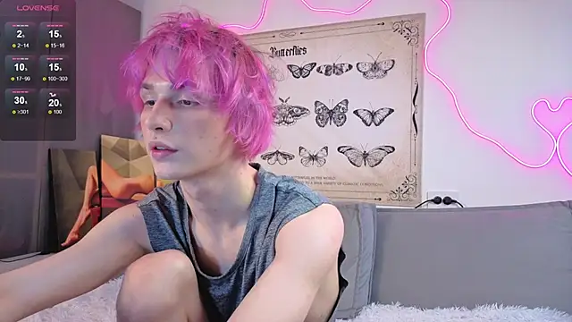 Your avatar online show from January 12, 10:25 pm