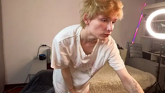 Your avatar online show from September 14, 2:13 am