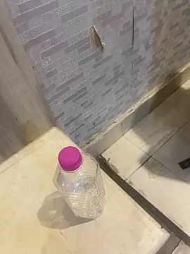 Snapshot of Desiandaj chatting on September 14, 7:54 am Desiandaj online show from September 14, 7:54 am