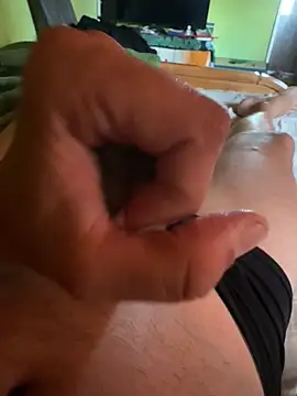 Snapshot of Stathistrian chatting on October 18, 11:26 am Stathistrian online show from October 18, 11:26 am