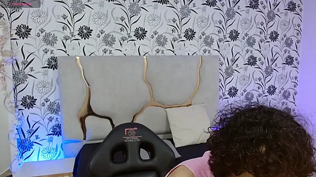 Chipi tay online show from September 17, 7:15 pm