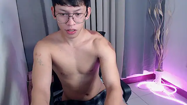 pinkcock froi2305 online show from April 15, 1:55 pm