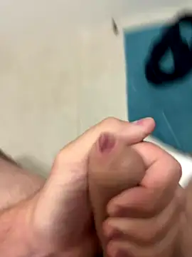 Snapshot of Novinho16cmz chatting on September 15, 9:05 pm Novinho16cmz online show from September 15, 9:05 pm