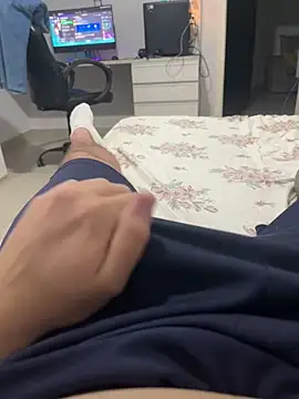 Snapshot of Novinho16cmz chatting on September 24, 10:41 pm Novinho16cmz online show from September 24, 10:41 pm