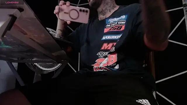 nicolastorres99 online show from November 5, 6:32 pm