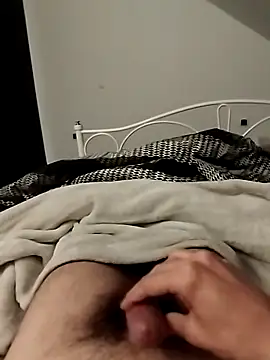 Snapshot of tip_hard_cock chatting on October 25, 4:20 pm tip hard cock online show from October 25, 4:20 pm