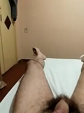 Snapshot of tip_hard_cock chatting on October 3, 11:10 pm tip hard cock online show from October 3, 11:10 pm