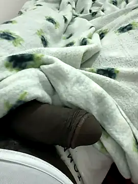 Snapshot of Jacareeeeee chatting on October 4, 4:39 am Jacareeeeee online show from October 4, 4:39 am