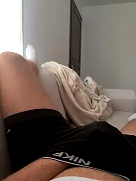 HommeSecret- online show from September 18, 5:04 pm