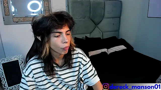 Snapshot of Dereck_Manson chatting on October 25, 11:56 am Dereck Manson online show from October 25, 11:56 am