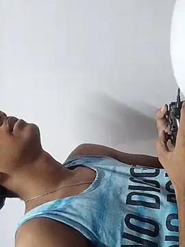 kjohn20 online show from December 1, 6:05 am