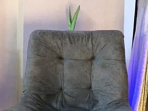 Snapshot of BenjaminCol_ chatting on September 9, 10:52 pm BenjaminCol  online show from September 9, 10:52 pm