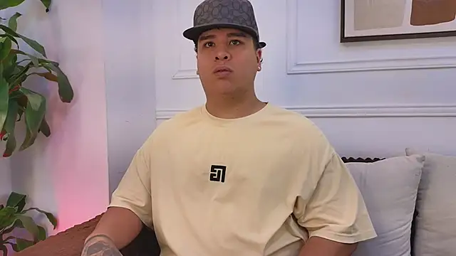 Naim Bennetsex online show from April 10, 6:15 pm