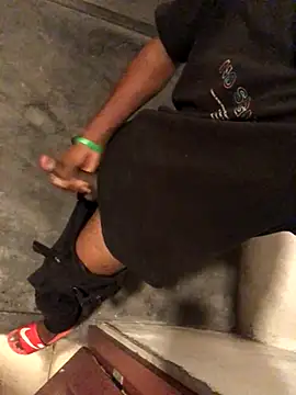 kavi1q1 online show from January 5, 9:29 pm