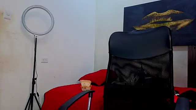 DylanGuss online show from October 3, 2:22 pm