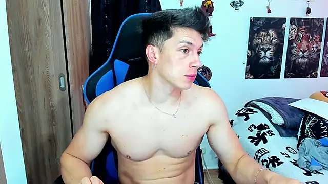 javiersexymann online show from February 15, 5:28 pm