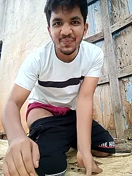 Snapshot of sexofbro chatting on October 28, 9:34 am sexofbro online show from October 28, 9:34 am