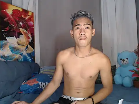 xx topless online show from October 20, 4:22 pm