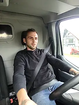 papichulo0099 online show from November 3, 6:28 am