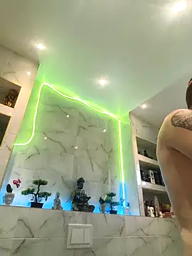 papichulo0099 online show from March 15, 6:10 am