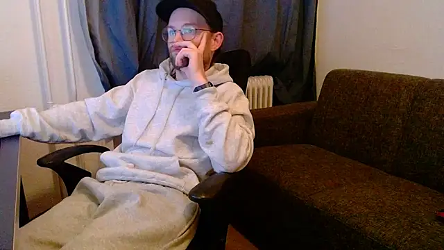 ChefDeLust online show from November 25, 4:31 pm