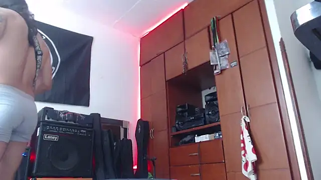 Diego  Barbarie   online show from March 24, 2:55 pm